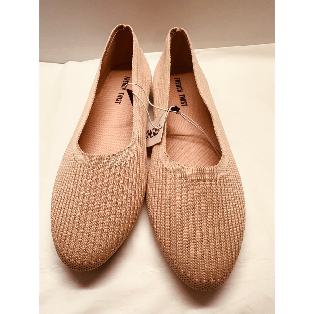 French Twist Women's Beige Slip-On No Heel Dress Shoes Size 9 *READ*